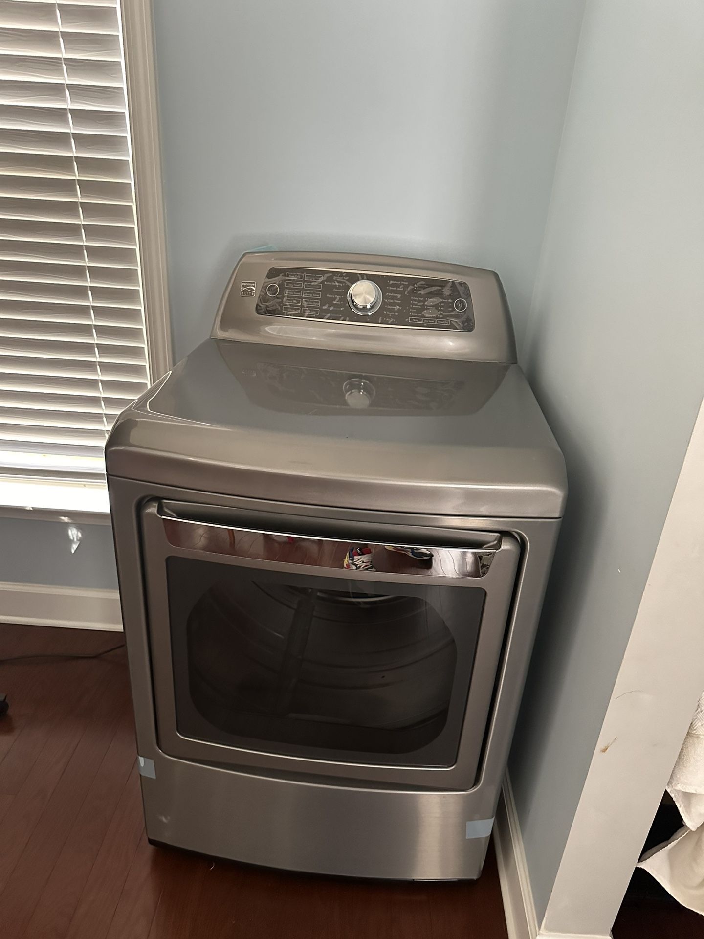 Kenmore Elite Washer And dryer 