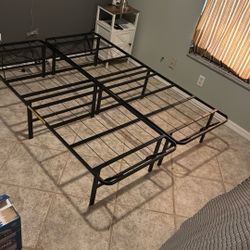 BED FRAME 
