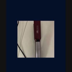 Infiniti Pro Conair flat iron Like New