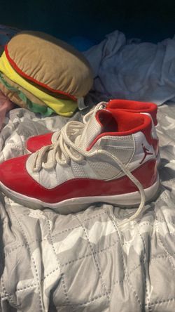 Jordan 11 cherry red
