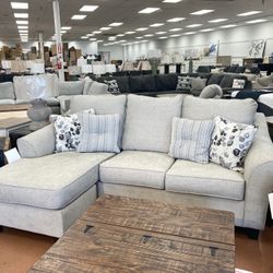 New 92” Sofa Chaise 🔥🔥 HOT BUY