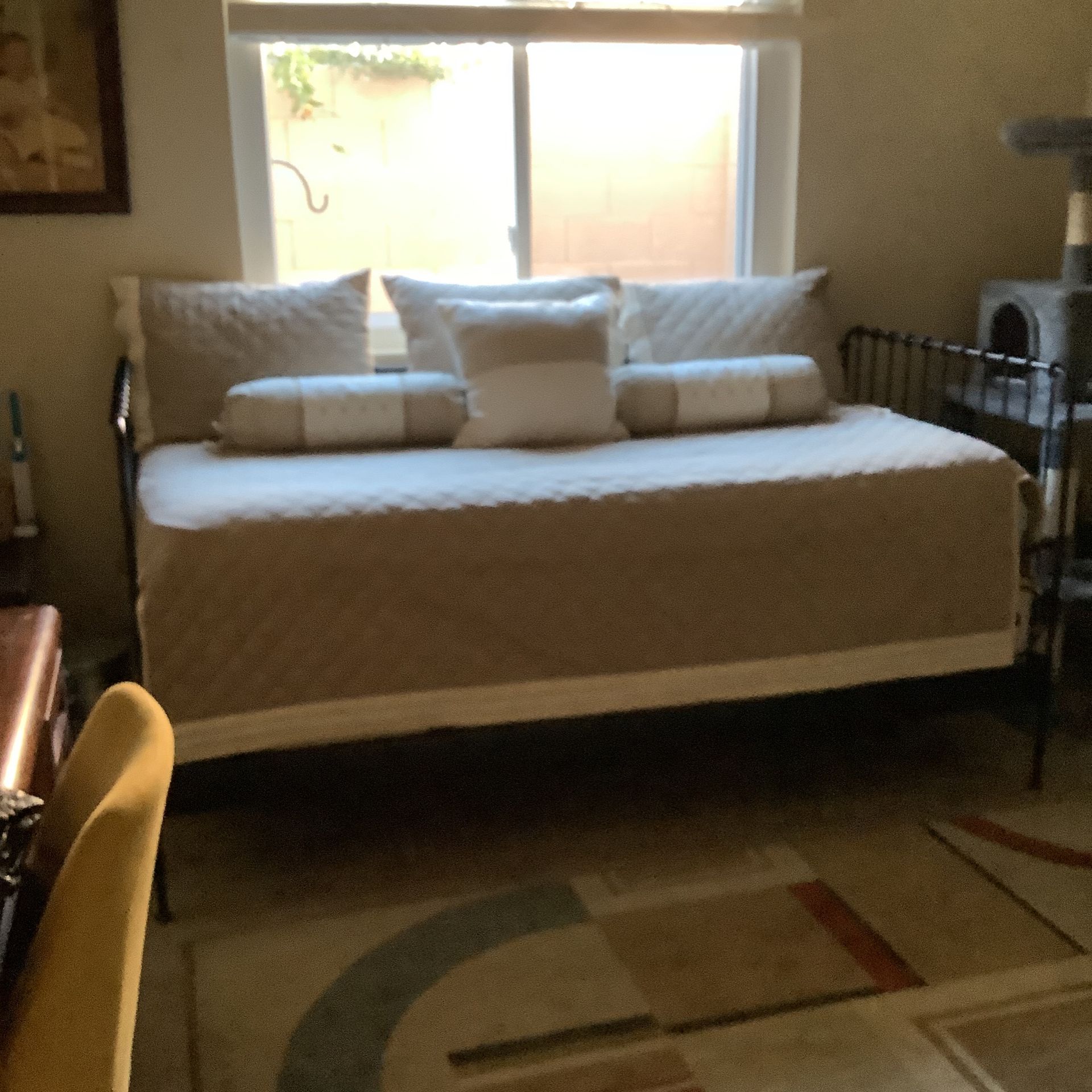 Day Bed