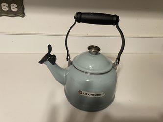 Lecruset Tea Pot