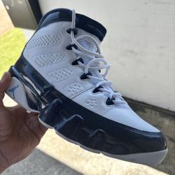 JORDAN 9 Retro University Blue 2018