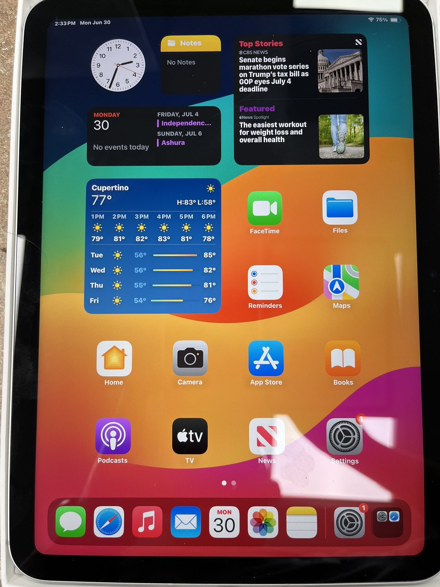 iPad 10th Gen 64GB WI-FI + CELLULAR (845649-1)