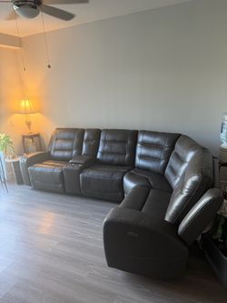 Leather Sectional Recliner - Brand new
