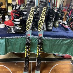 Salomon Ski Package With Boots And Bindings 