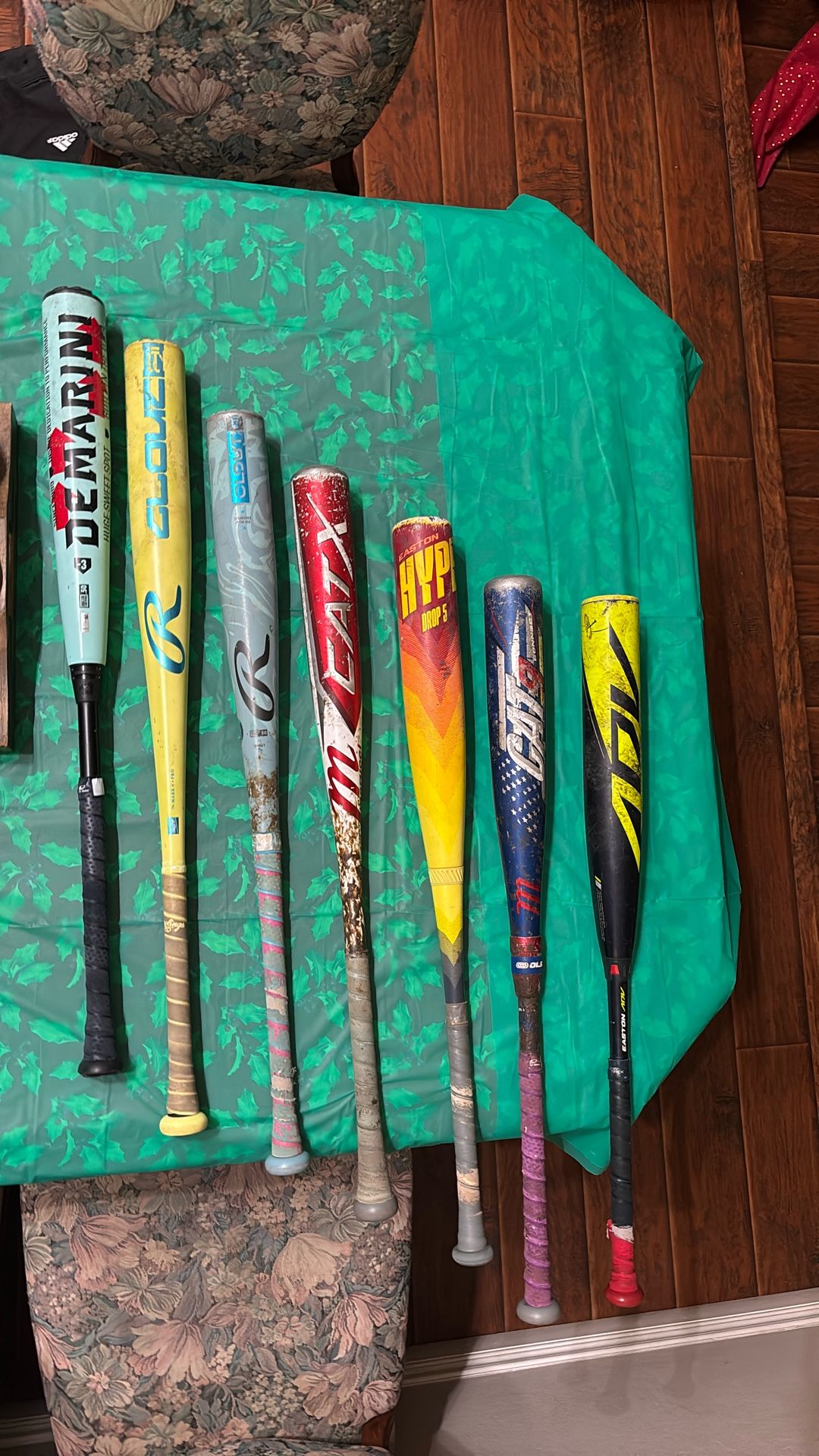 Baseball Bats Barely Used Going Down To Used