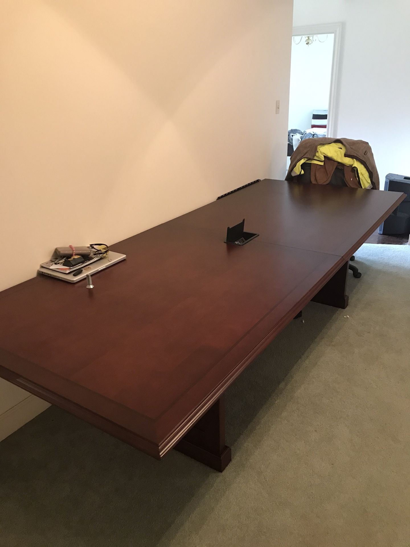 10 ft Conference Table!!