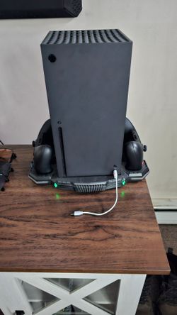Xbox series x with two controllers and cooling stand "PICK UP ONLY NO SHIPPING"