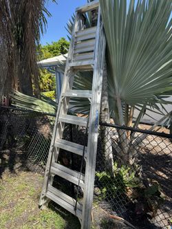 Werner Aluminum 8’ 300lb Capacity Ladder