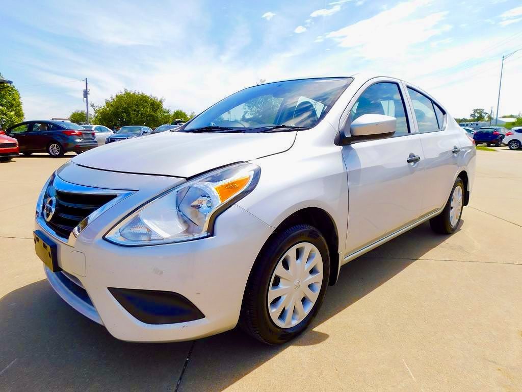 2018 Nissan Versa