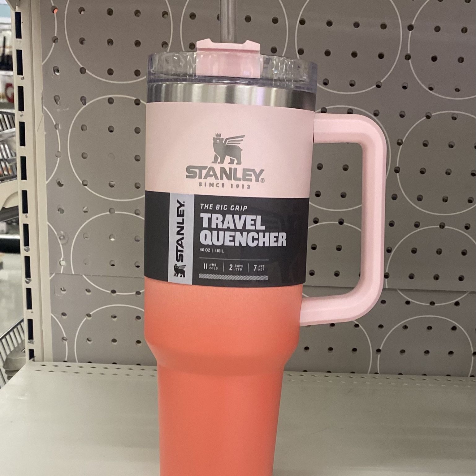 Stanley Tumbler 40 Oz for Sale in Tustin, CA - OfferUp