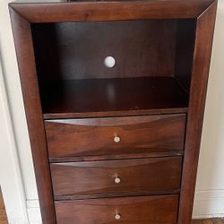 TV Stand With Drawers 