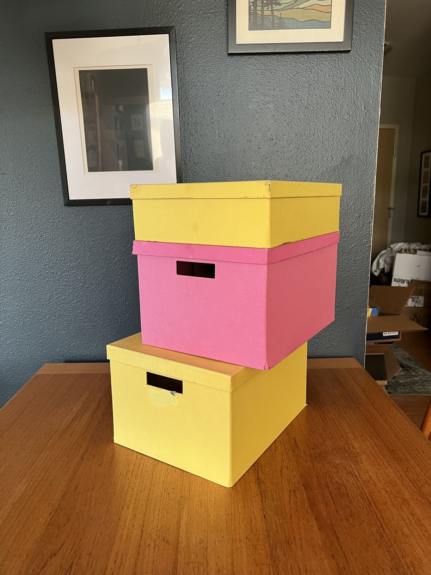 pink & yellow paper boxes