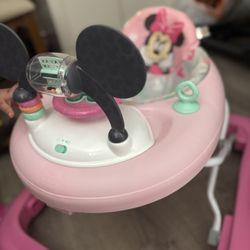Minnie Mouse Walker 