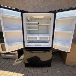 MUST GO - Kenmore Elite French door Refrigerator/Bottom Freezer -$150