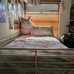 Twin Loft Bed w/ Storage Space – Great Condition