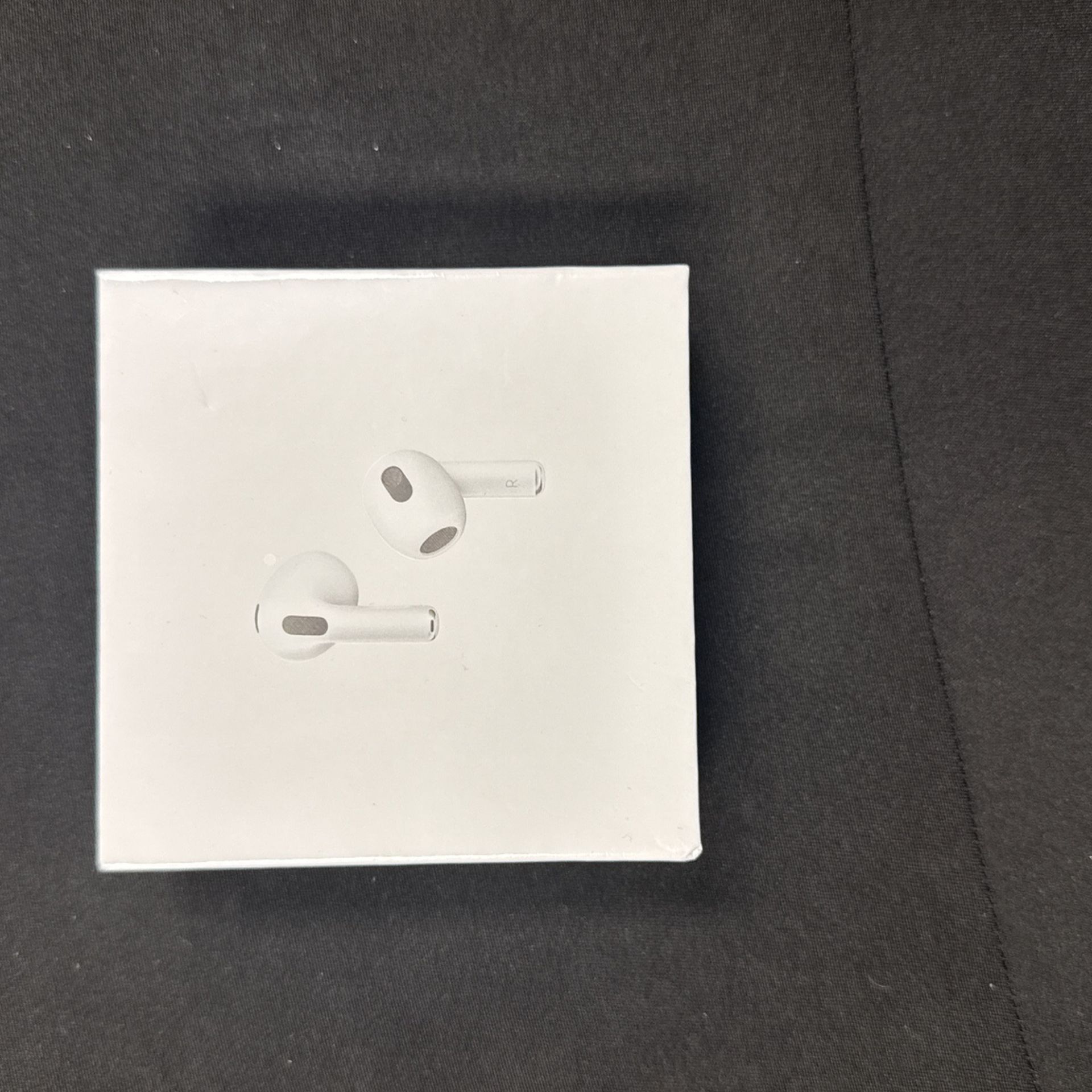 Airpods (3rd Generation )