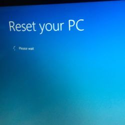 Unlock phone’s android and laptop’s contact me for price I’m in Salinas