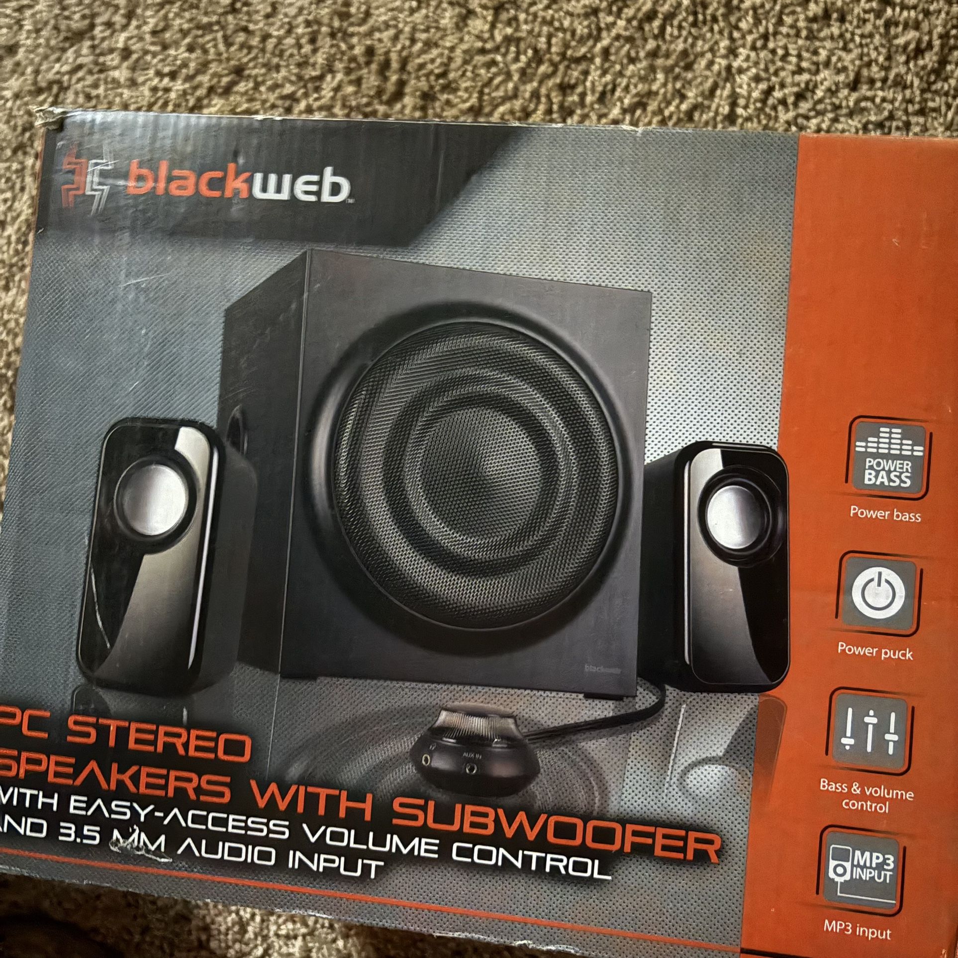 Black Web Stereo Speaker 