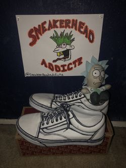 Vans old skool cartoon customs