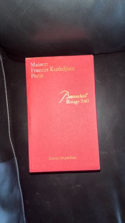 baccarat rouge 540 extrait