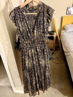 Oliviaceous Maxi Dress size small
