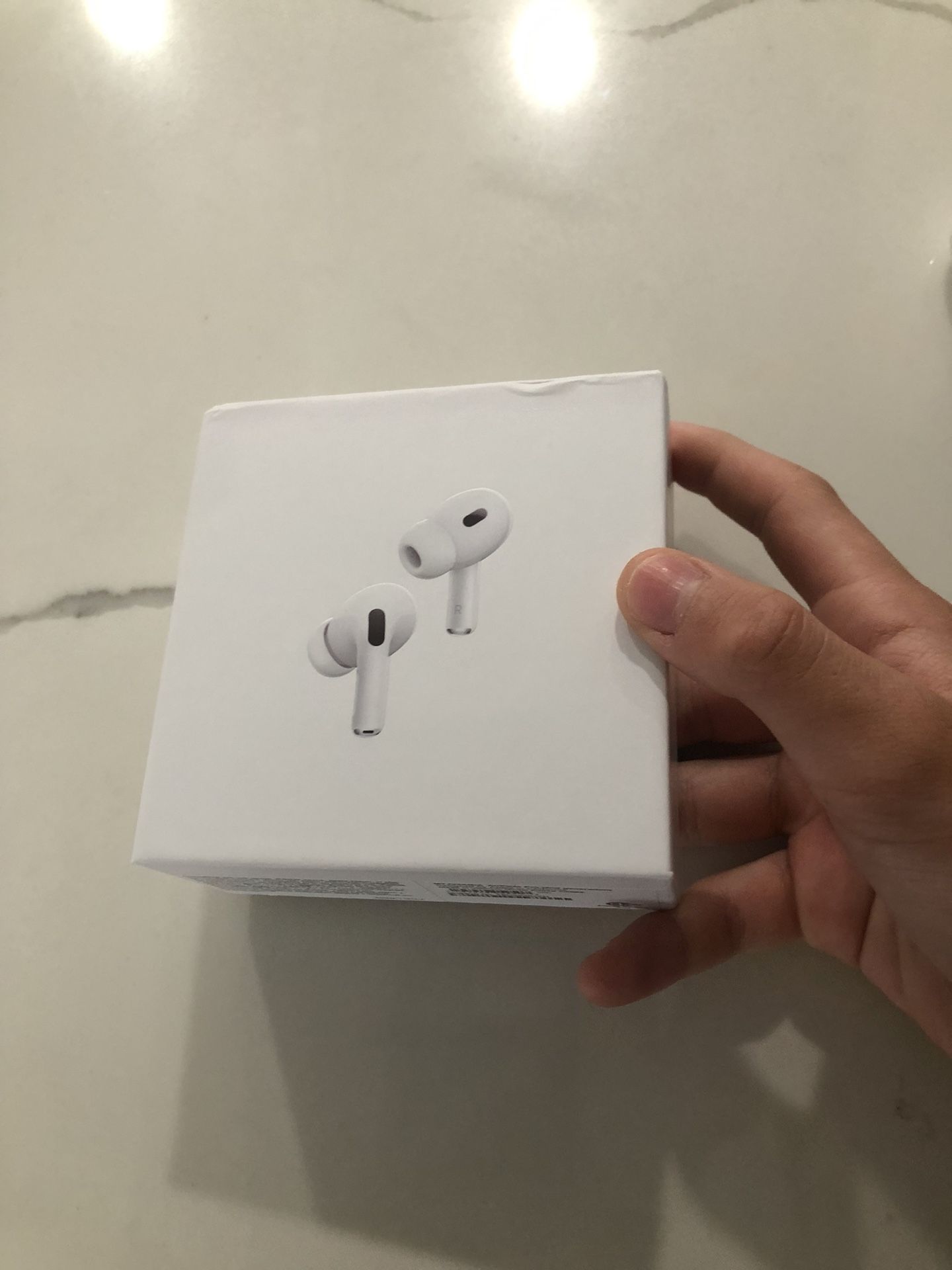 AirPods