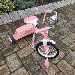 Radio Flyer Classic Pink Dual Deck Tricycle Ride On with Dual Deck