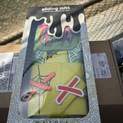 Absolutely Ridiculous Sliding Mitt 