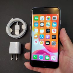 iPhone 6s - UNLOCKED - Like New  