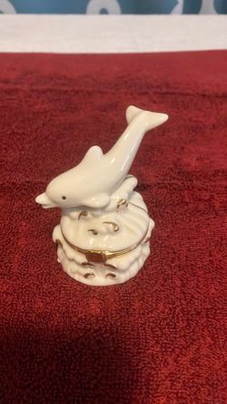 “Dolphin Splash Box” LENOX.