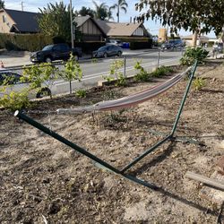 Free Hammock + Frame