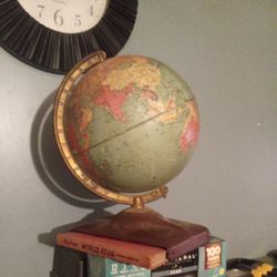 Vintage World Globe With World Atlas 