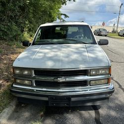 1999 Chevrolet Suburban