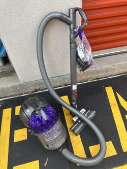 Dyson DC39 Animal Multi Floor Ball Cylinder Vacuum Cleaner 