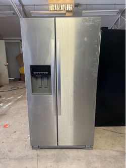 WHIRLPOOL REFRIGERATOR