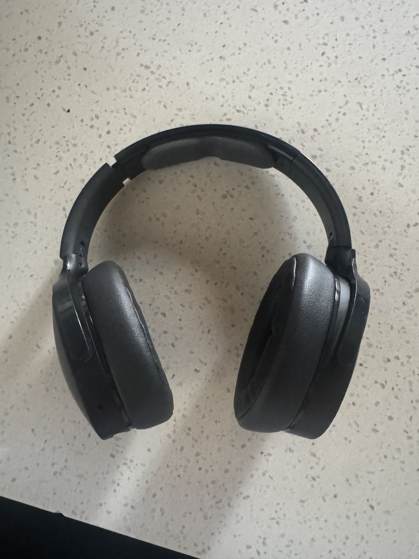 Wireless SkullCandy Headphones