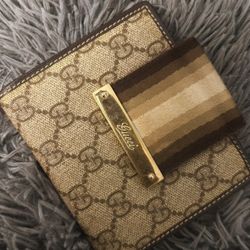 Gucci Wallet 