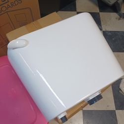 Brand New American Standard Tank With Lid 35.00