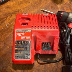 Milwaukee Set  Drill Fuel 