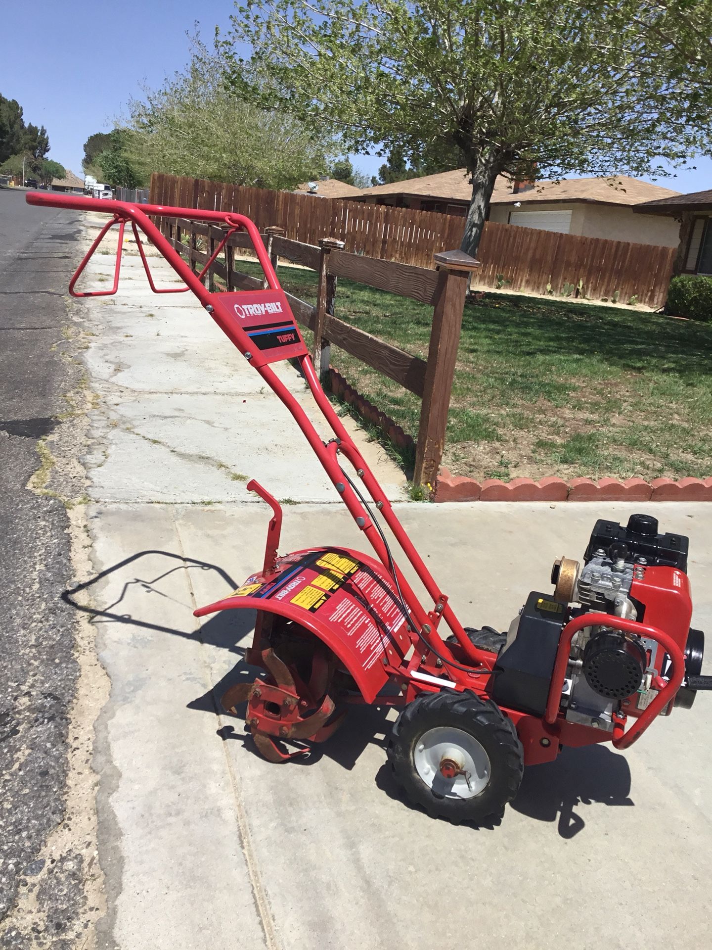 TROY BILT Rototiller TUFFY 3.0hp