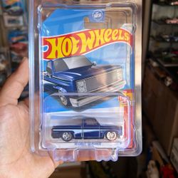 Hot Wheels ‘83 Silverado Sth