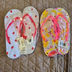 Aeropostale Flip Flops