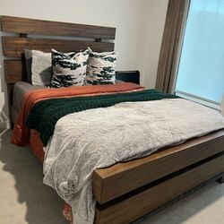 New Bed Room Set , Matress And Mirror