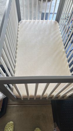 crib and mattress set