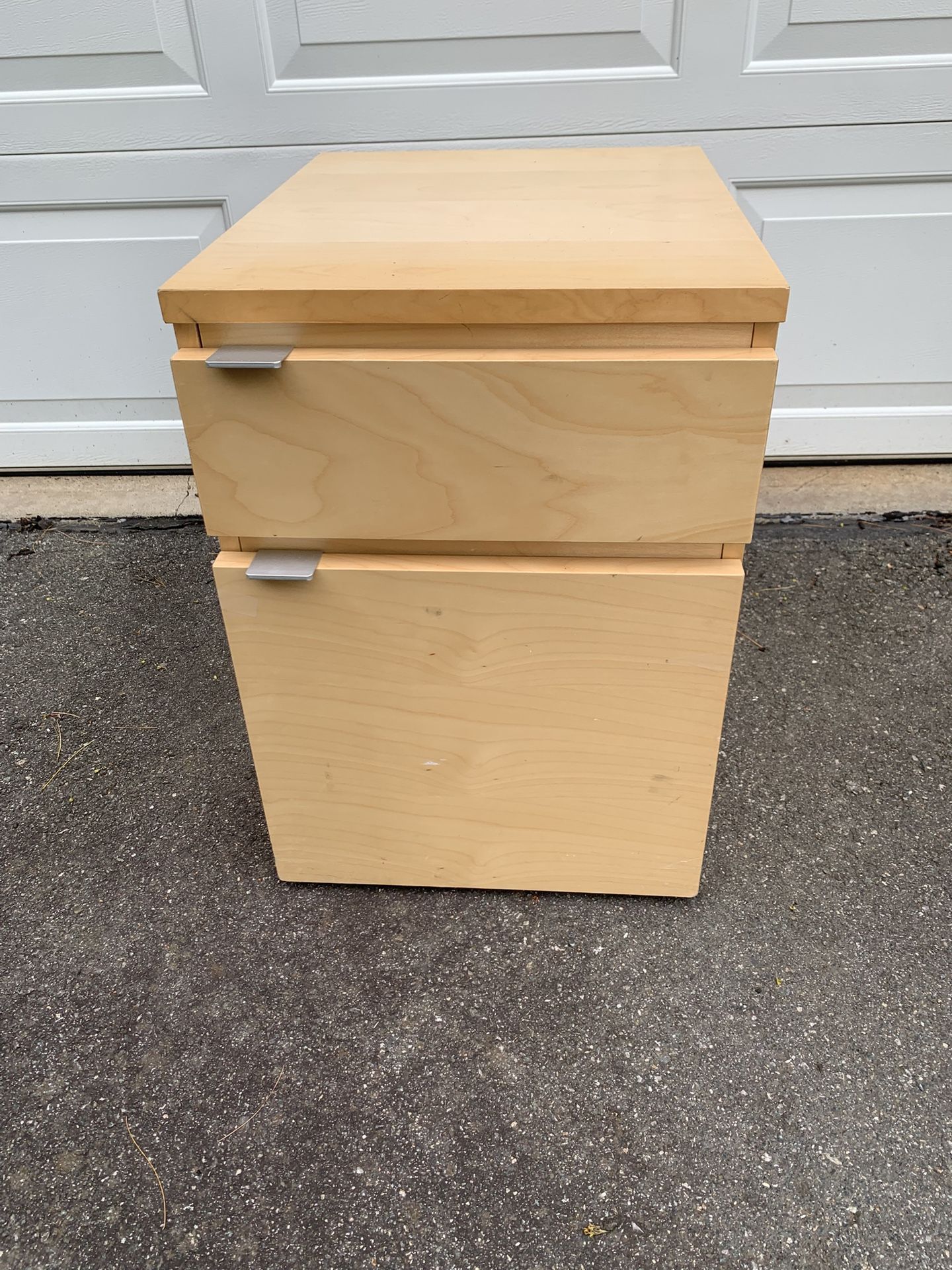 File cabinet