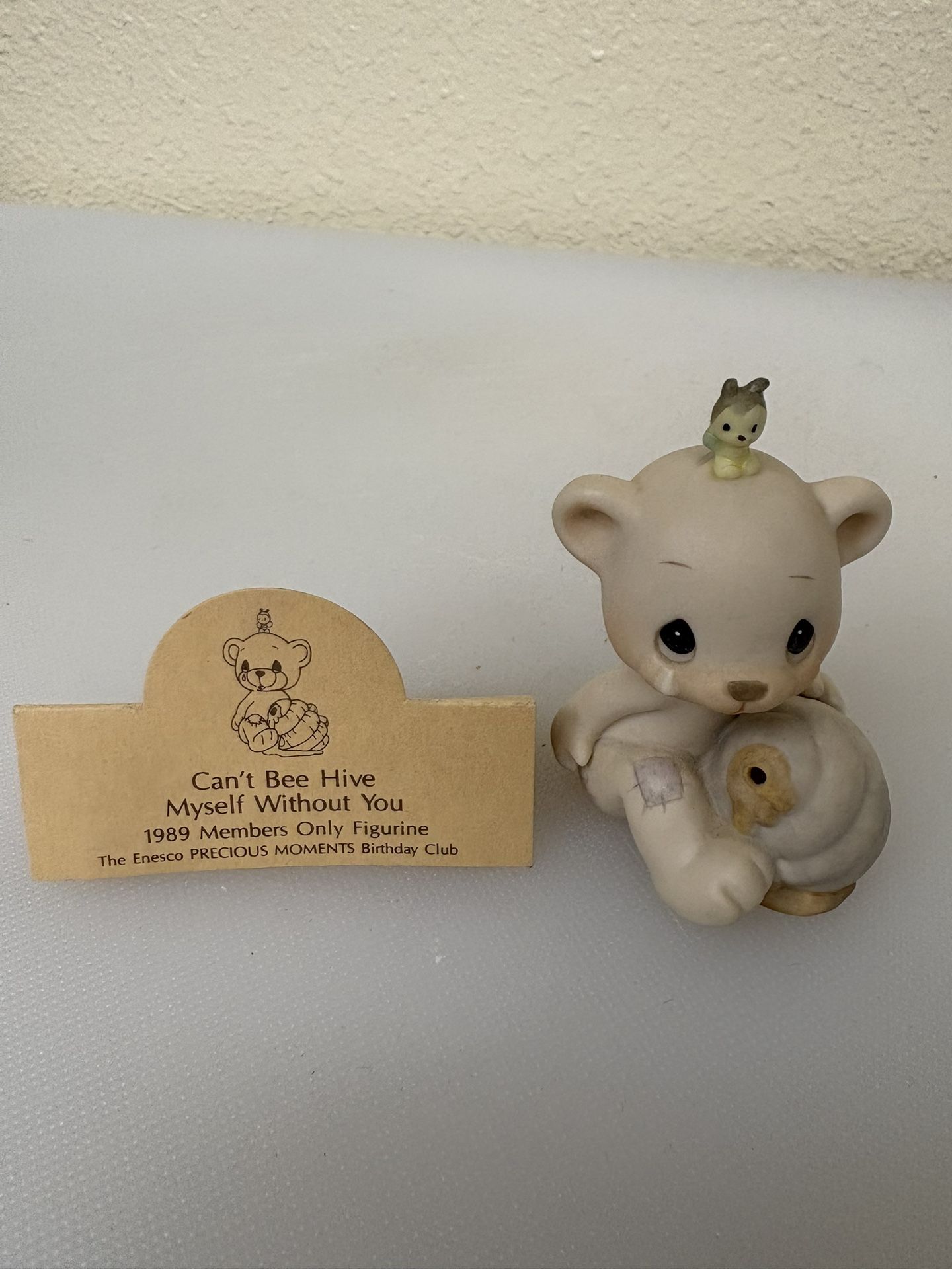 Precious Moments figurines (12)