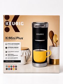 Keurig K-Mini Plus Single Serve K-Cup Coffee Maker Matte Black Strong Brew